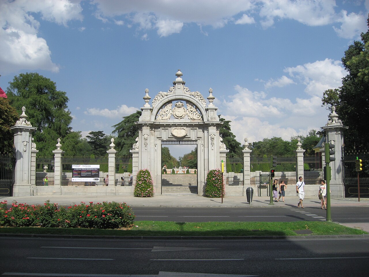 PUERTA DE FELIPE IV 1